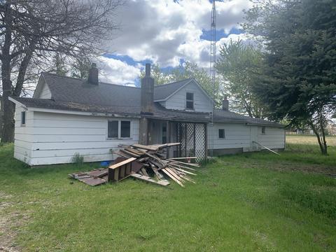 422 Mill St, Bronson, MI 49028 photo 5