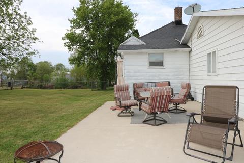 1842 Cherry St, Dorr, MI 49323 photo 4