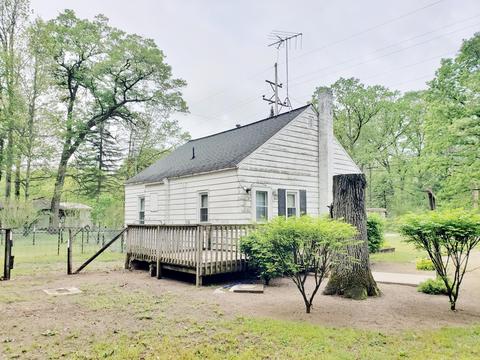 352 S Barton St, White Cloud, MI 49349 photo 10