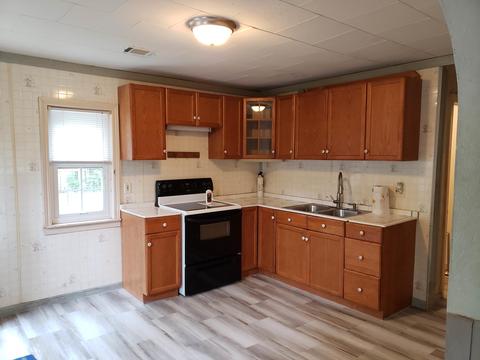 352 S Barton St, White Cloud, MI 49349 photo 2