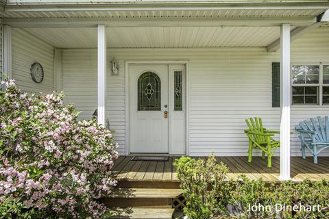 10670 Fish Rd, Belding, MI 48809 photo 6