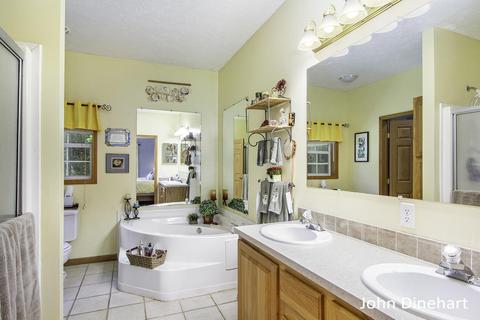 10670 Fish Rd, Belding, MI 48809 photo 14