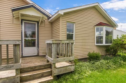 3461 Pine St, Arcadia, MI 49613 photo 4