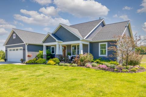 594 180th Ave, Morley, MI 49336 photo 1