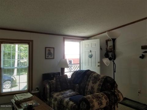 6354 E Peavey St, Walkerville, MI 49459 photo 7
