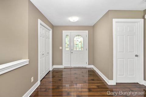 404 Bricker St, Belding, MI 48809 photo 3