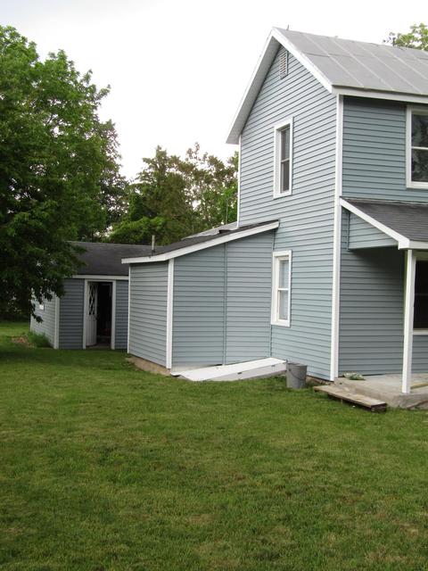 255 N Robinson St, Lyons, MI 48851 photo 4
