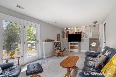 6944 Rix St SE, Ada, MI 49301 photo 14