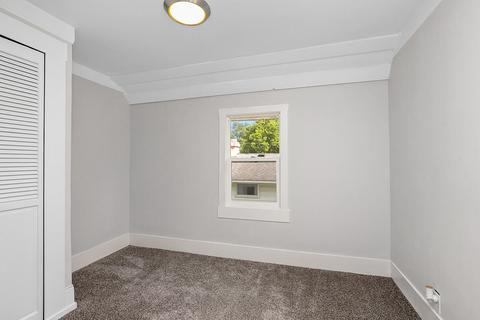 204 S Hooker Ave, Three Rivers, MI 49093 photo 15