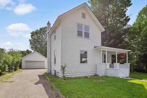 204 S Hooker Ave, Three Rivers, MI 49093 photo 3