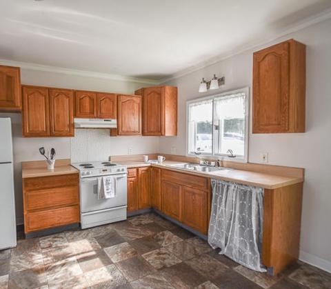 215 E Lincoln St, Reading, MI 49274 photo 6