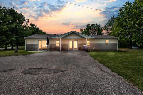 4619 E Colby Rd, Stanton, MI 48888 photo 1