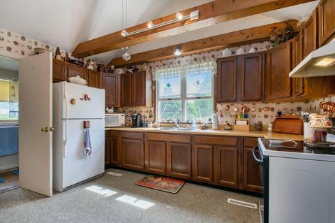 60003 M-62, Cassopolis, MI 49031 photo 9