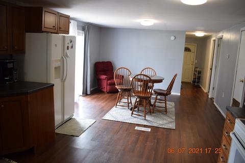 985 Sunset Dr, Quincy, MI 49082 photo 9