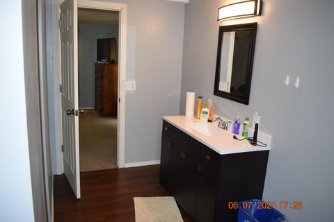 985 Sunset Dr, Quincy, MI 49082 photo 14