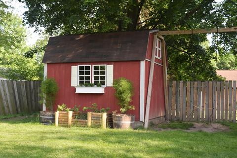 400 E Maple, Fremont, MI 49412 photo 7