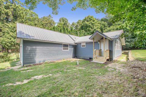 52083 Lake St, Marcellus, MI 49067 photo 1