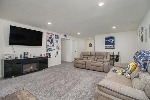 817 11th St, Plainwell, MI 49080 photo 28