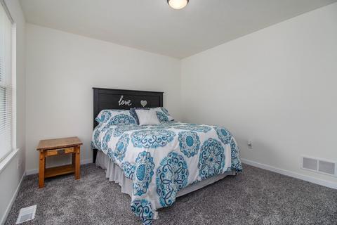 817 11th St, Plainwell, MI 49080 photo 22
