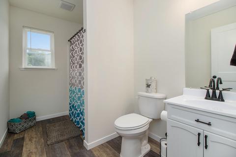 817 11th St, Plainwell, MI 49080 photo 27