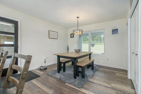 817 11th St, Plainwell, MI 49080 photo 13