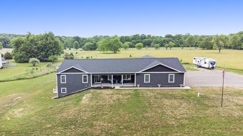 817 11th St, Plainwell, MI 49080 photo 42