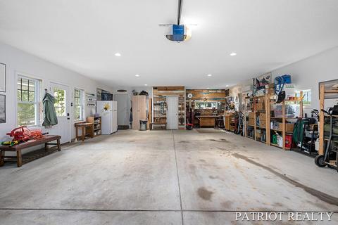 9576 Peninsula Dr, Grant, MI 49327 photo 27