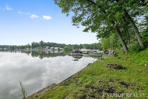 9576 Peninsula Dr, Grant, MI 49327 photo 41