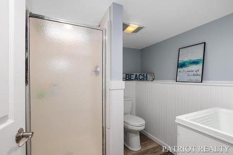 9576 Peninsula Dr, Grant, MI 49327 photo 38