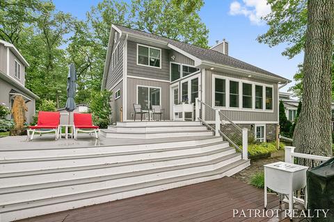 9576 Peninsula Dr, Grant, MI 49327 photo 2