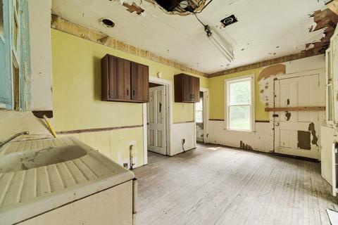 269 Fifth St, Manistee, MI 49660 photo 10