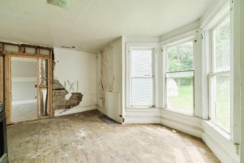 269 Fifth St, Manistee, MI 49660 photo 5