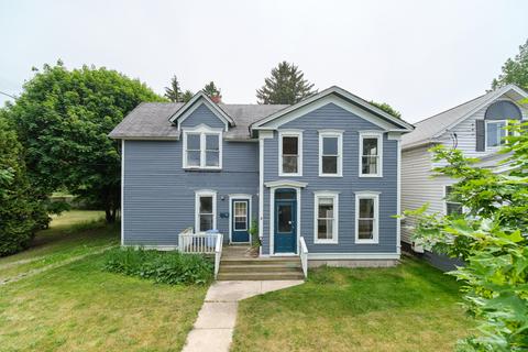 269 Fifth St, Manistee, MI 49660 photo 1
