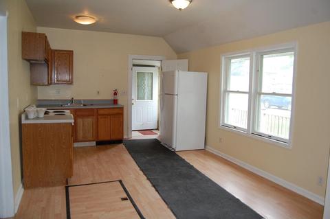 218 2nd Ave, Big Rapids, MI 49307 photo 3