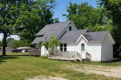 218 2nd Ave, Big Rapids, MI 49307 photo 2