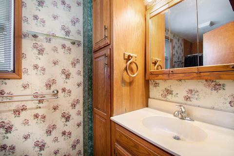 13249 M-89, Augusta, MI 49012 photo 8