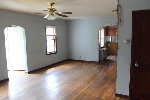 1951 C St, Mcbride, MI 48852 photo 4