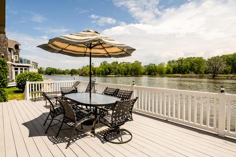 2159 Riverside Pointe Dr, St. Joseph, MI 49085 photo 5