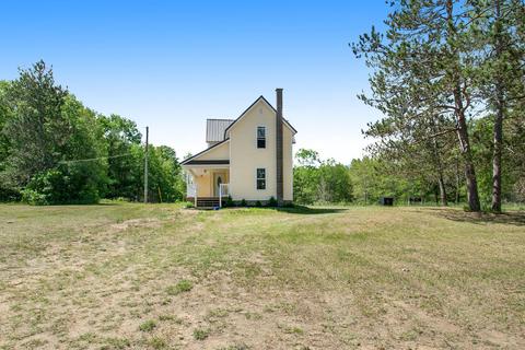 286 E Baseline Rd, White Cloud, MI 49349 photo 5