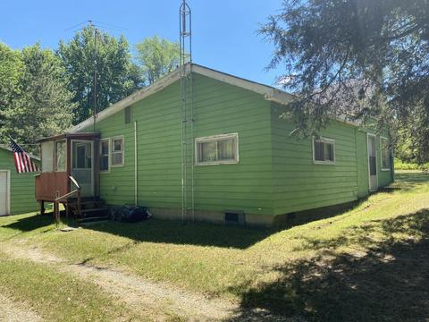 8240 N Johnson Rd, Belding, MI 48809 photo 21