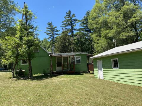 8240 N Johnson Rd, Belding, MI 48809 photo 22