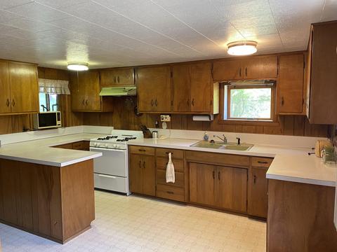 8240 N Johnson Rd, Belding, MI 48809 photo 8