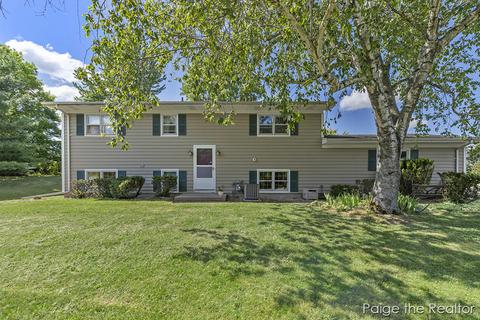 8118 28th St SE, Ada, MI 49301 photo 1