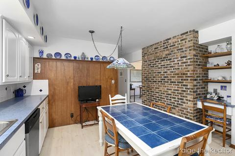 8118 28th St SE, Ada, MI 49301 photo 16