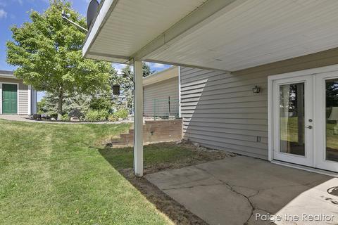 8118 28th St SE, Ada, MI 49301 photo 10
