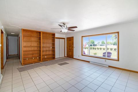 26055 Eldridge Dr, Mendon, MI 49072 photo 7
