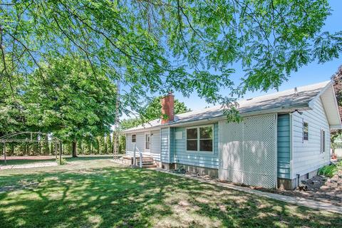 26055 Eldridge Dr, Mendon, MI 49072 photo 2
