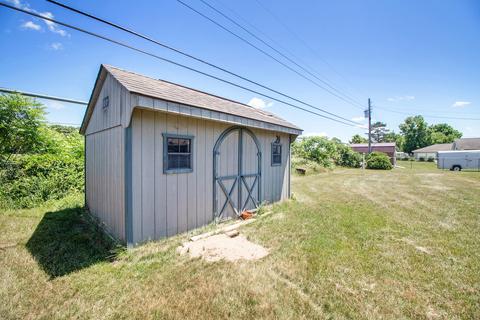 817 E Park Dr, Niles, MI 49120 photo 5