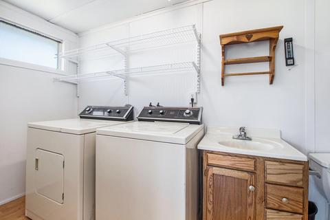817 E Park Dr, Niles, MI 49120 photo 16