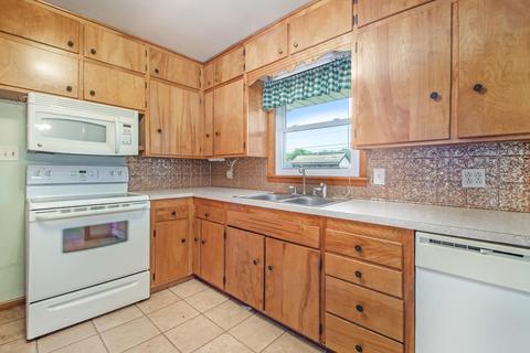 817 E Park Dr, Niles, MI 49120 photo 12